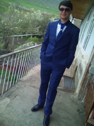  ,   Hovo, 28 ,   