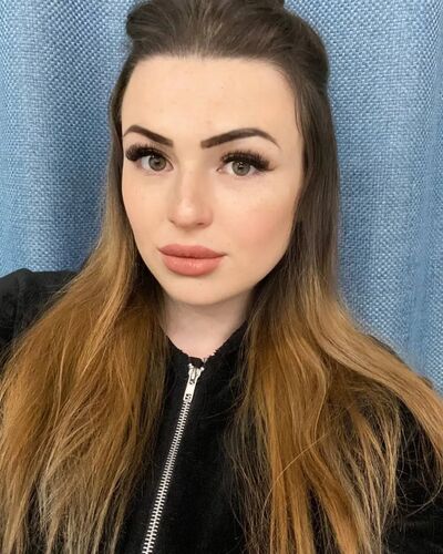  ,   Maria, 27 ,   ,   