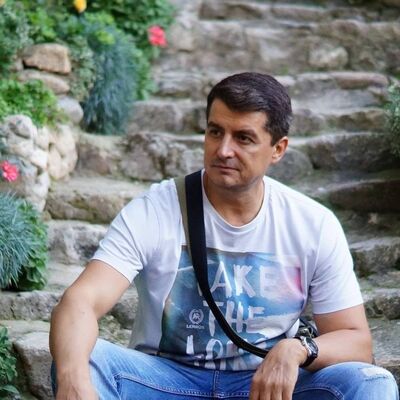  ,   Maks, 54 ,   ,   , c 