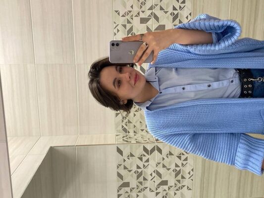  ,   Aleksandra, 20 ,   ,   