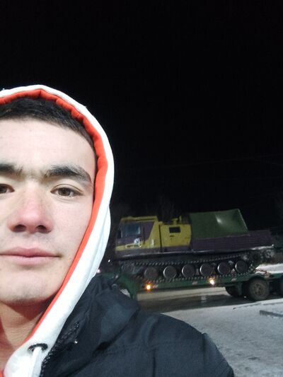  ,   Komiljon, 26 ,   ,   