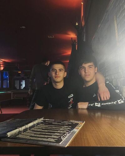  ,   Niko, 22 ,   ,   