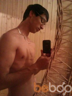  ,   Vladimir, 32 ,   