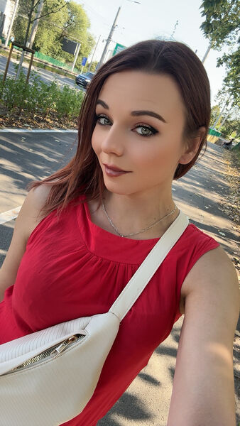  ,   Daria, 32 ,   ,   