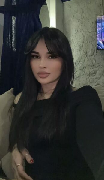  ,   Queen, 34 ,   ,   