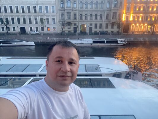  ,   Ruslan, 25 ,   ,   , c 
