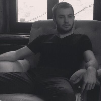   ,   Anton, 33 ,   