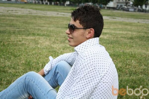  ,   Andrea, 32 ,   ,   , c 