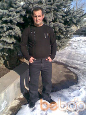  1385882  Rudik, 46 ,    