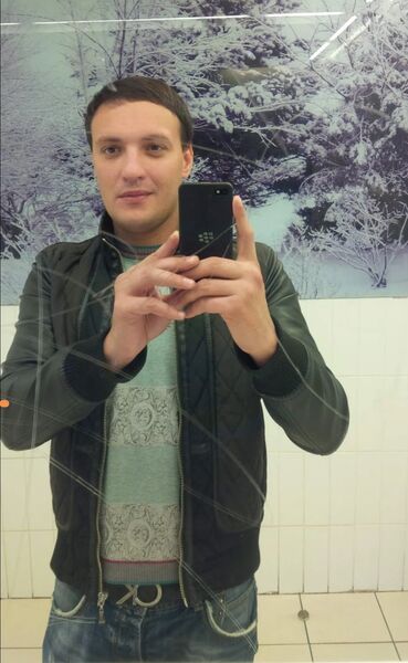  ,   Tim, 39 ,   ,   