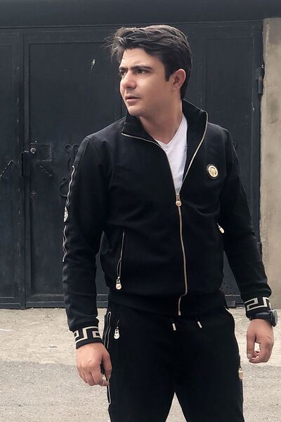  ,   Ararat, 34 ,   ,   
