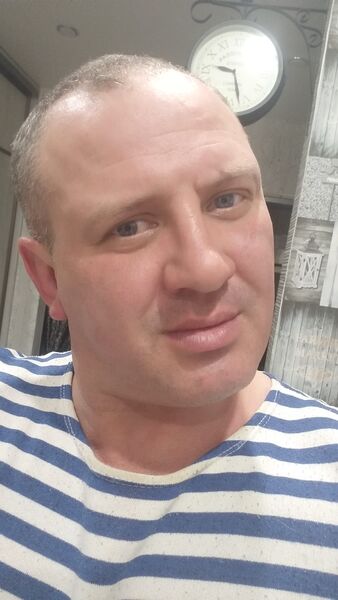  ,   Leonid, 43 ,   ,   