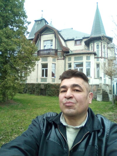  -,   Alexander, 44 ,   ,   , c 