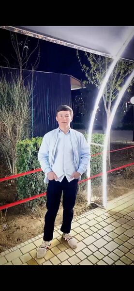  ,   Azizbek, 25 ,   ,   
