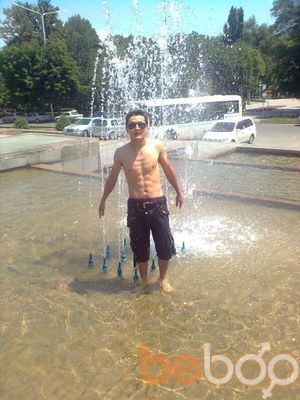 ,   Nurik, 32 ,   