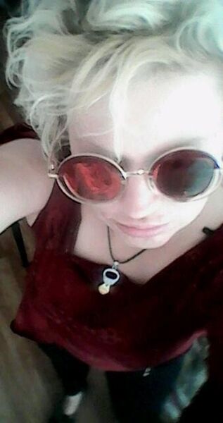  ,   Mika, 41 ,  