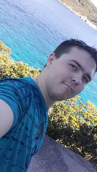  ,   DEN, 33 ,   
