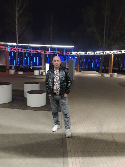   ,   Ceyhun, 44 ,   ,   