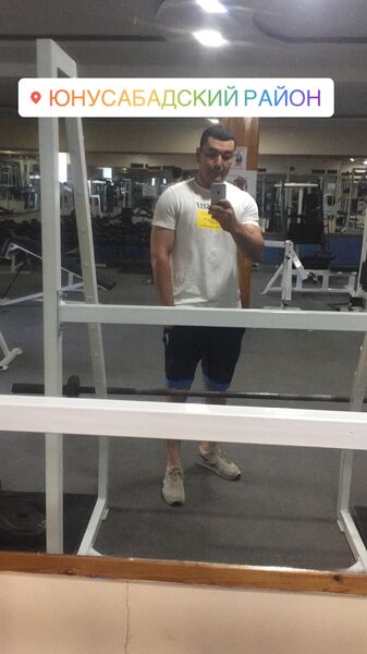  ,   Farik, 33 ,   ,   