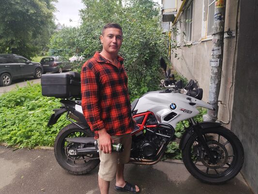  ,   Rafael, 30 ,   ,   