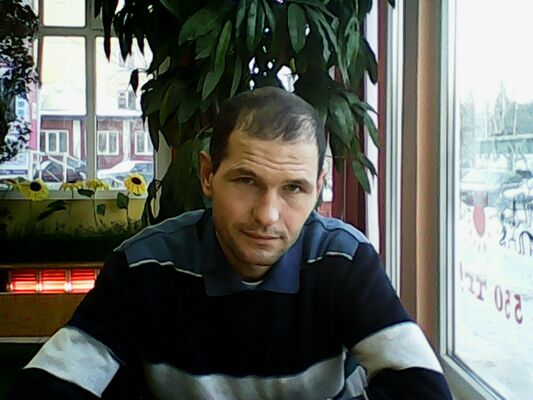 -,   Vladimir, 44 ,  