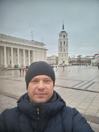  ,   Jurii, 39 ,   ,   