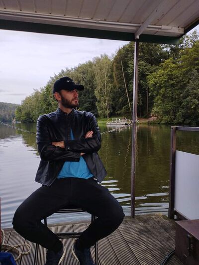  ,   Stefan, 30 ,   ,   