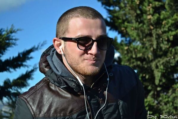  ,   AleX, 32 ,   ,   