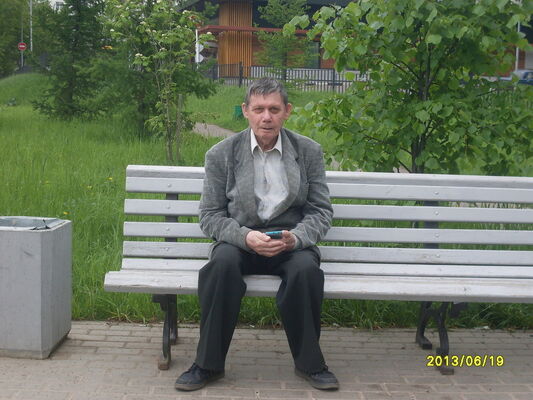  ,   Arkadij, 61 ,   