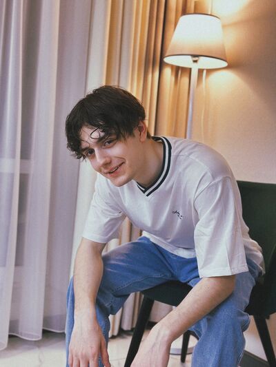  --,   , 22 ,     , c 