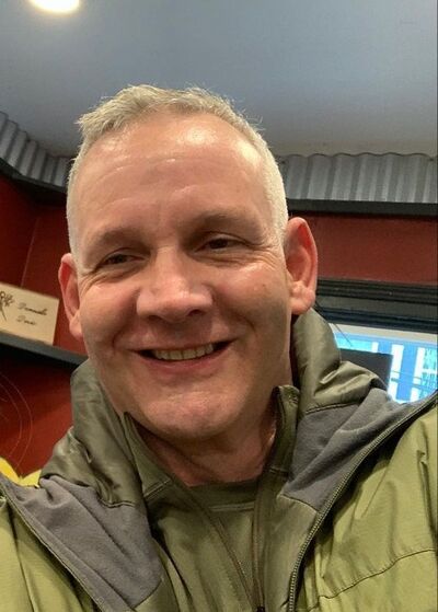  ,   Steven brown, 60 ,   ,   