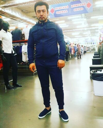  -,   Muxriddin, 33 ,   ,   , c 
