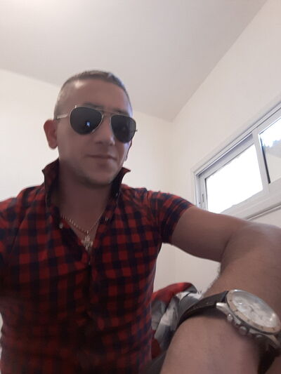  ,   Veaceslav, 40 ,   ,   , c 
