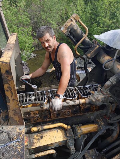  ,   Aleksandr, 43 ,   ,   
