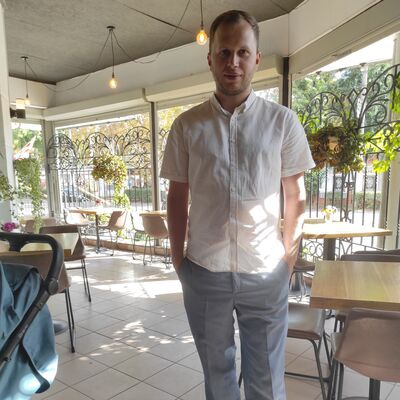  ,   Alex, 34 ,   ,   