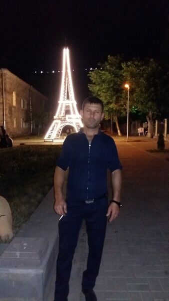  ,   Erik, 33 ,   ,   , c 