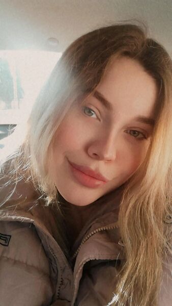  ,   Lana, 25 ,   ,   , c 