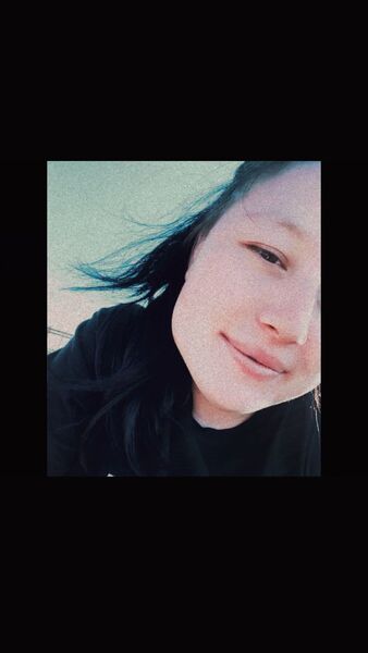  -,   Valentina, 21 ,   ,   , 