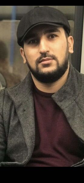  ,   Amir, 37 ,   ,   