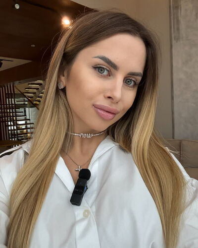  Lutton,   Sofia, 34 ,   ,   