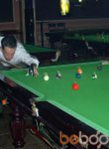  ,   Artur, 49 ,  