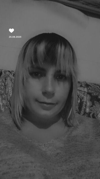  ,   Kira, 23 ,   ,   