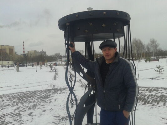  -,   Serzh, 44 ,   