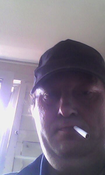  ,   Valentin, 57 ,   