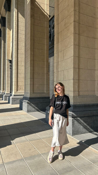  Easby,   , 22 ,   ,   