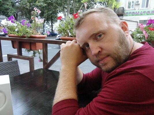  ,   Serhiy, 43 ,  