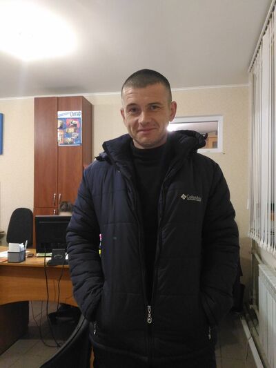  ,   Aleksandr, 45 ,  