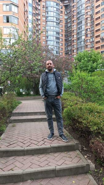 ,   Edik, 37 ,   ,   