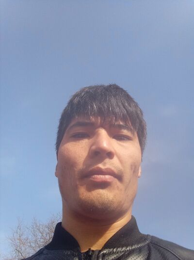  ,   Azamat, 33 ,   ,   