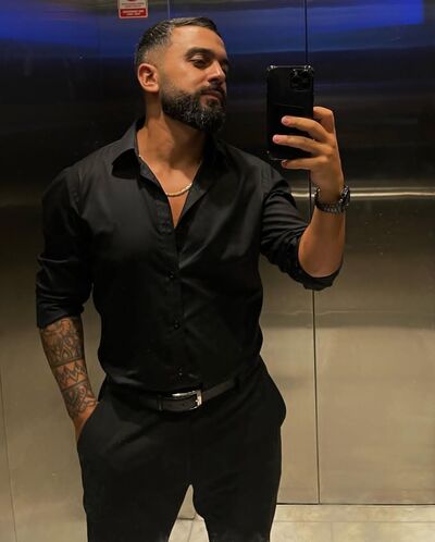  ,   Levan Miki, 25 ,   c 